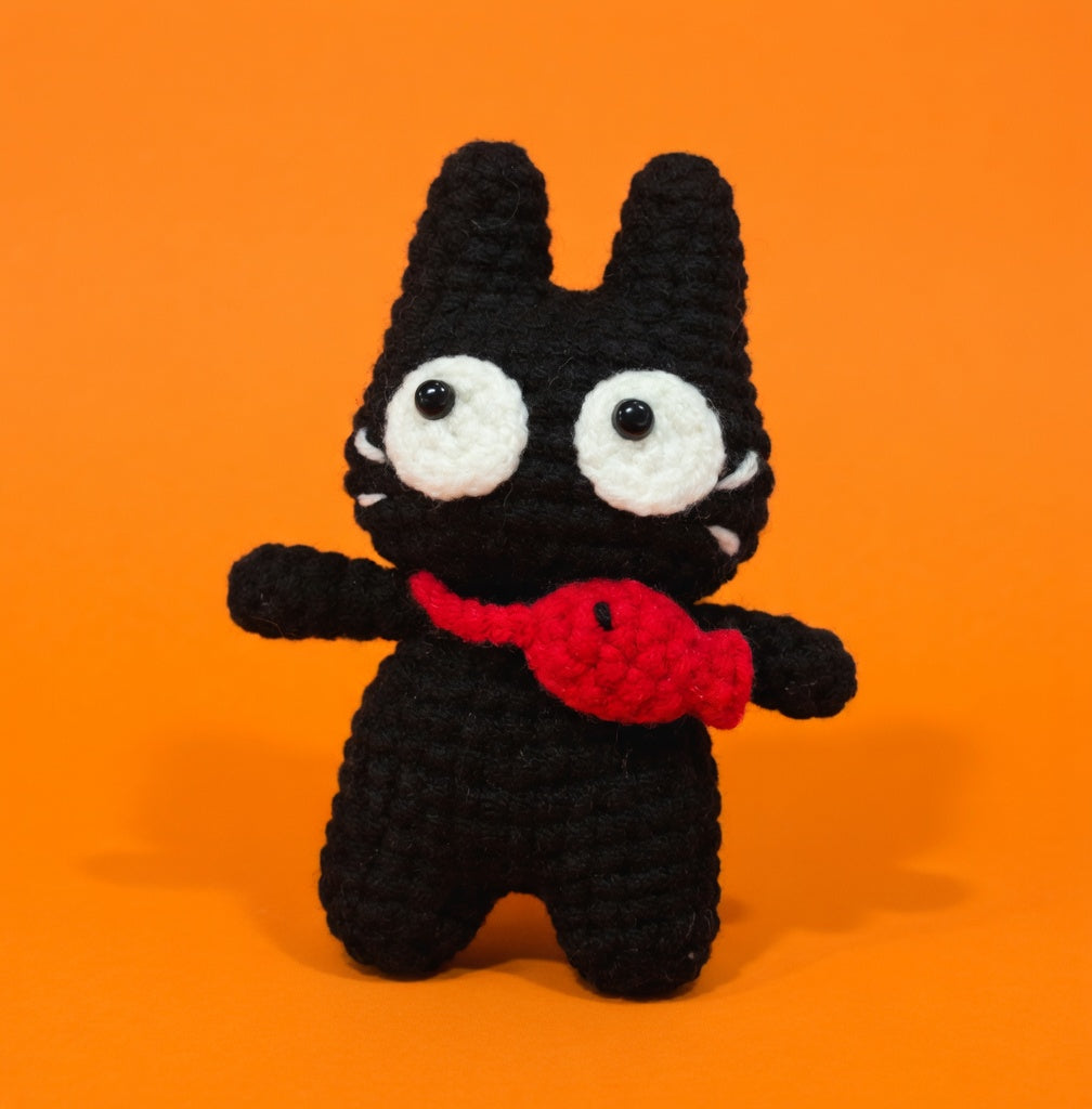 Backpack Kitten Amigurumi Crochet Kit
